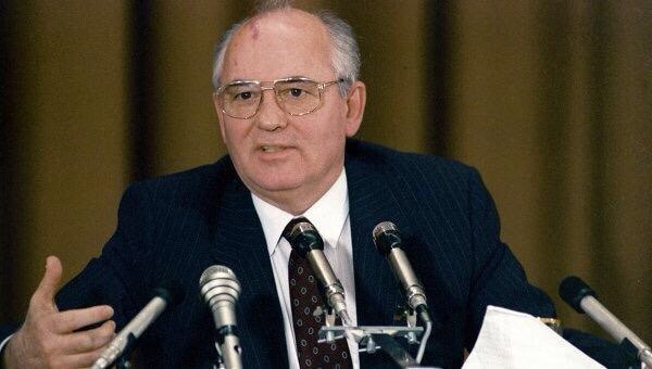 Новость сейчас:  Сегодня, 2 марта, исполняется 85 лет первому президенту СССР - Михаилу Горбачеву.